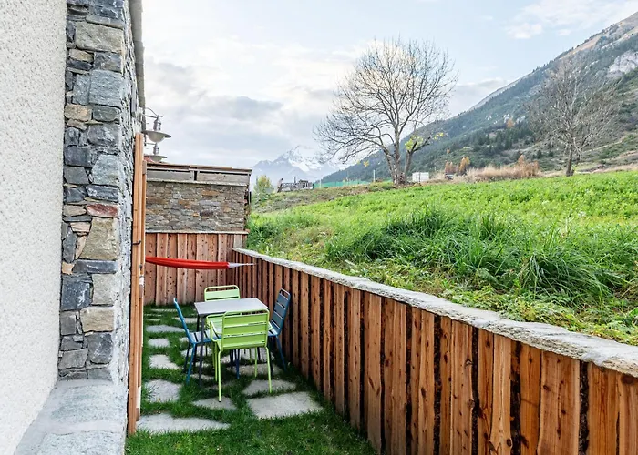 - Lanslevillard * Val Cenis